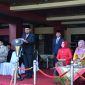 Bupati Sumenep H. Achmad Fauzi Wongsojudo menyampaikan sambutan dalam upacara peringatan Harlah Pancasila 2024 di halaman Sekretariat Daerah Kabupaten Sumenep, Sabtu 1/6/2024 (Foto: istimewa) 
