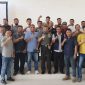 Dandim 0827 Sumenep Letkol Inf Yoyok Wahyudi foto bareng bersama insan media di akhir acara komunikasi sosial di Aula Makodim Sumenep, Senin 10/6/2024 (Foto: nolesa.com) 