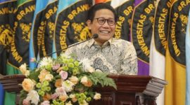 Mendes PDTT RI Gus Abdul Halim Iskandar (Gus Halim) saat sambutan di acara Wisuda periode XVIII Universitas Brawijaya, Malang, Senin kemarin 10/6/2024 (Foto: istimewa) 