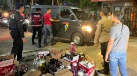 Menyala, Polres SumenepObrak-abrik Dua Cafe yang Dicurigai Jadi Sarang Maksiat (Foto: istimewa) 