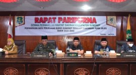 DPRD Sumenep Gelar Rapat Paripurna Penyampaian Nota Penjelasan Bupati Sumenep Terkait Raperda RPJMD 2025-2045.Senin 10/6/2024 (Foto: Humas DPRD Sumenep) 