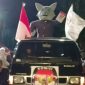 Kirab Si Jalih dan Si Busok Maskot Pilkada 2024 untuk Pilgub Jatim dan Pilbup Sumenep oleh KPU Sumenep, Rabu malam 31/7/2024 (foto: nolesa.com) 