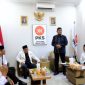 PKS serahkan surat rekomendasi kepada Dr. H. Fauzi Wongsojudo dan KH. Imam Hasyim sebagai Bacabup dan Bacawabup Sumenep 2024, Senin 5/8/2024 (foto: ist) 