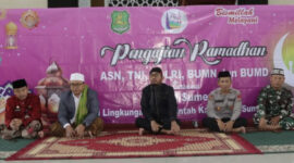Bupati Sumenep, H. Achmad Fauzi Wongsojudo dalam acara Pengajian Ramadan, Jumat, 5/4/2024 (foto: ist) 