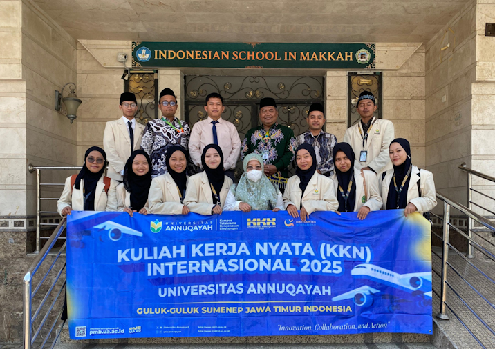 Penyerahan Mahasiswa KKN Internasional dari Universitas Annuqayah kepada pihak Sekolah Indonesia Makkah (SIM) Arab Saudi, Kamis, 24/7/2025 (foto: IST) 