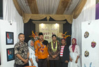 Stand UMKM Desa Bilangan dikunjungi Kepala Dinas PMD, Camat Batang-Batang, dan Kapolsek Batang-Batang (foto: IST) 