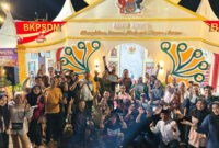 Bappeda bersama BKPSDM Kabupaten Sumenep kembali meraih penghargaan Best Booth dalam ajang Madura Night Vaganza 2025 di GOR A. Yani Panglegur Sumenep, Rabu malam, 3/9/2025 (foto: IST) 