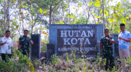 Komando Distrik Militer (Kodim) 0827/Sumenep bersama perwakilan Korem 084/Bhaskara Jaya saat melakukan survei lokasi pembangunan YTP di Desa Kebunagung, Kamis kemarin, 25/9/2025 (foto: ist) 