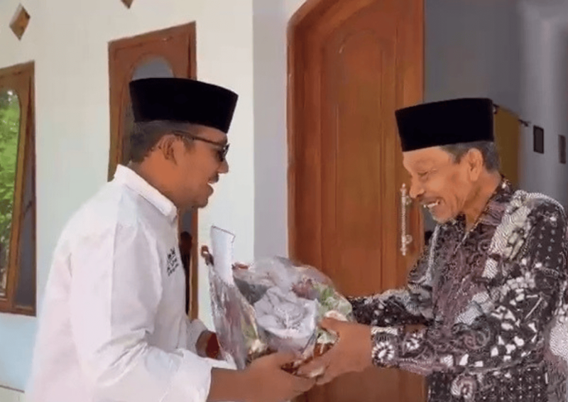 Momentum Hari Guru, Darul sowan dan santuni gurunya, Selasa, 25/11/2025 (Foto: Ist)