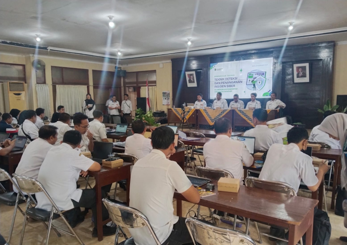 Dinas Kominfo Sumenep menggelar Bimtek Deteksi dan Penanganan Insiden Siber bagi OPD, Rabu 12/11/2025 (foto: istimewa) 