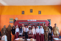 Pemkab Sumenep menggelar Sosialisasi dan Pembinaan Unit Kesehatan Sekolah (UKS) 2025 untuk meningkatkan kualitas layanan kesehatan di lingkungan pendidikan, Kamis, 30/7/2025 (Foto: Ist)