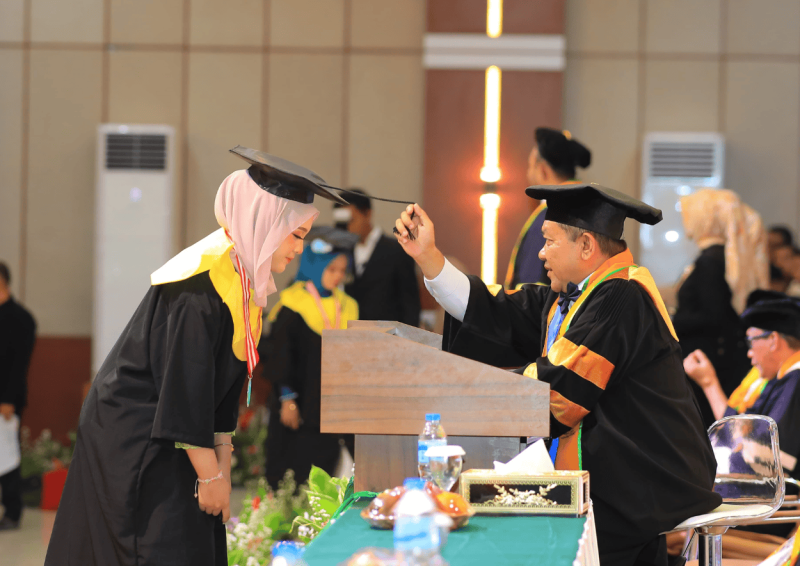 Prosesi Wisuda ke-IV UNIBA Madura, Rabu, 10/12/2025 (Foto: Ist)