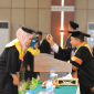 Prosesi Wisuda ke-IV UNIBA Madura, Rabu, 10/12/2025 (Foto: Ist)