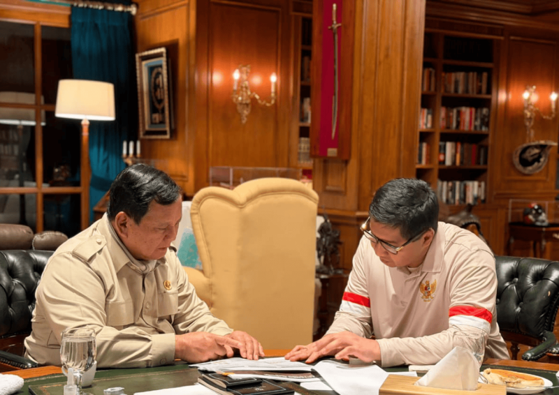 Pertemuan antara Presiden Prabowo dengan Maruar Sirait (Foto: Ist) 