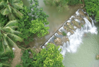 Wisata air terjun Basoka (Foto: Goosuemenp) 