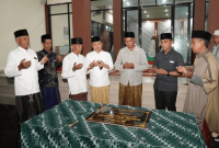 Bupati dan Wabup Bangkalan Kompak Hadiri Peresmian Masjid Aisy Hidayat (Foto: Ist)