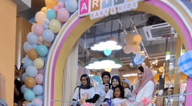 Grand Opening Arinna Baby & Kids Dihadiri Ketua Dekranasda Jatim (Foto: NOLESA.COM)