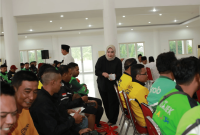 Jelang Idulfitri 1447 H, Said Abdullah Berbagi dengan Ojol di Sumenep (Foto: Ist)