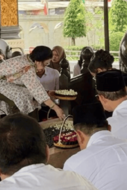 Dalam Suasana Lebaran, Ketum PDIP Ziarah ke Makam Bung Karno