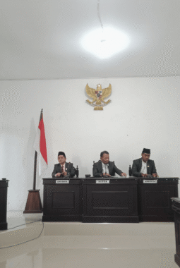 Sengketa Informasi CSR Migas dan APBDes Jadi Pembuka Sidang KI Sumenep