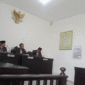 KI Sumenep gelar sidang lanjutan sengketa informasi CSR migas dan APBDes Banbaru, Senin, 13/4/2026 (Foto: Istimewa)