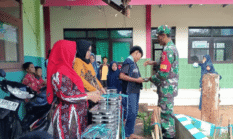 Babinsa Koramil Dasuk Kawal Distribusi MBG