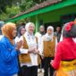 HJ Rustini Muhaimin Iskandar selaku pembina Jendela Dunia Kita dan Ratna Tiara selaku ketua kopri PC PMII DIY (for NOLESA.COM)