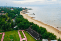 Wisata Pantai Lon Malang, Sampang, Madura (Foto: Istimewa)