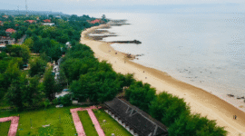 Wisata Pantai Lon Malang, Sampang, Madura (Foto: Istimewa)