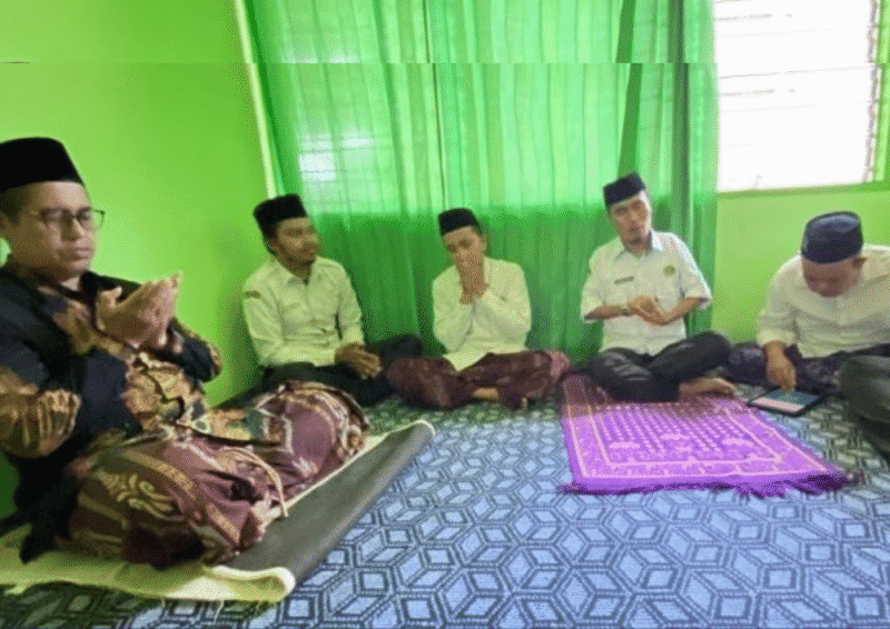 KUA Batang Batang Gelar Doa Akhir Tahun, ASN Diajak Perkuat Ibadah dan Pelayanan (Foto: Istimewa)
