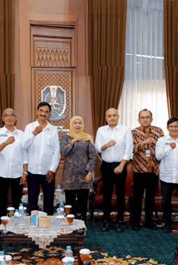 Gubernur Khofifah Apresiasi Peran JMSI Jatim dalam Penguatan Media
