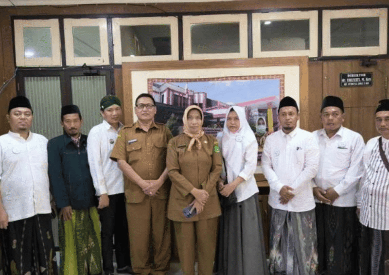 Direktur RSUD dr. H. Moh. Anwar Sumenep, dr. Erliyati, menerima kunjungan pengurus LKNU di rumah sakit setempat, Selasa, 23/6/2026 (Foto: Istimewa)