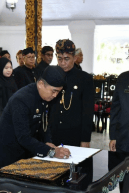 Lantik 31 Pejabat, Bupati Sumenep Tekankan Integritas dan Budaya Kerja Profesional