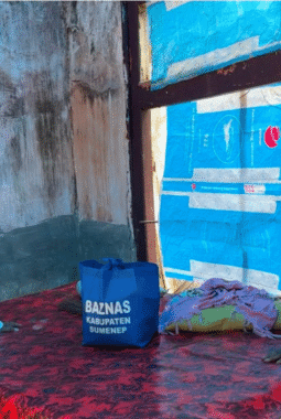 Respons Laporan Call Center 112, Baznas Sumenep Segera Perbaiki Rumah Lansia di Longos