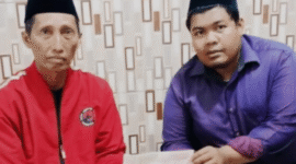 Wakil Ketua Bidang Keanggotaan, Organisasi, dan Sumber Daya DPC PDI Perjuangan Sumenep, Tarsawi, saat bersilaturahmi dengan pengasuh madrasah, Ustaz Khothibur Umam (Foto: Istimewa)