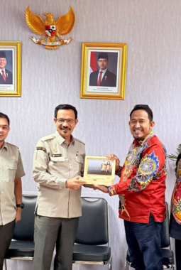 Bupati Fauzi Pererat Kolaborasi dengan Kementan Demi Majukan Pertanian Sumenep