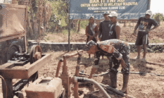 TNI AD Tembus Pulau Raas, Sumur Bor Jadi Harapan Baru Warga Karang Nangka