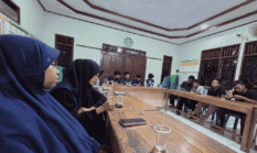 KKN Kolaborasi UIN Saizu Gandeng Karang Taruna Siapkan Lomba Agustusan di Desa Bejiruyung