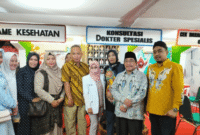 Wabup Sumenep mengunjungi stan RSUD Moh Anwar di MCF 2026 (Foto: Istimewa)