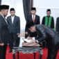 Bupati Fauzi saat melantik dan mengambil sumpah/janji empat Pejabat Pimpinan Tinggi Pratama di lingkungan Pemerintah Kabupaten Sumenep (Foto: Istimewa)