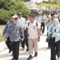 Kepala Bappeda Sumenep Dr. Ir. Arif Firmanto mendampingi kunjungan Kementerian PPN/Bappenas ke Kabupaten Sumenep (Foto: Istimewa)