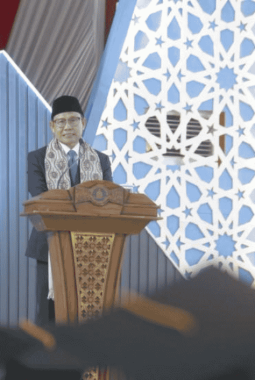 Gus Muhaimin Dorong Lulusan Universitas Ibrahimy Jadi Penggerak Kemajuan Daerah