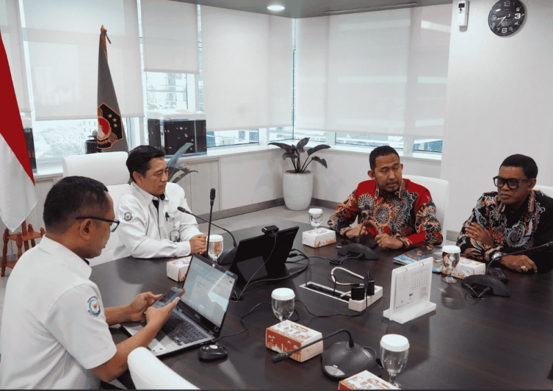 Beberapa waktu lalu Bupati Sumenep mendatangi Kementerian Kelautan dan Perikanan guna memaksimalkan potensi laut Sumenep (Foto: Istimewa)