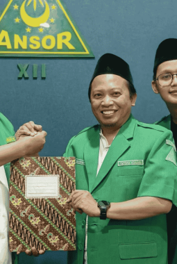 GP Ansor Jatim Lepas Kader Kuliah di Tiongkok