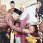Wabup Bangkalan saat meninjau fasilitas dan pelayanan kesehatan di Puskesmas Kamal (Foto: Istimewa)