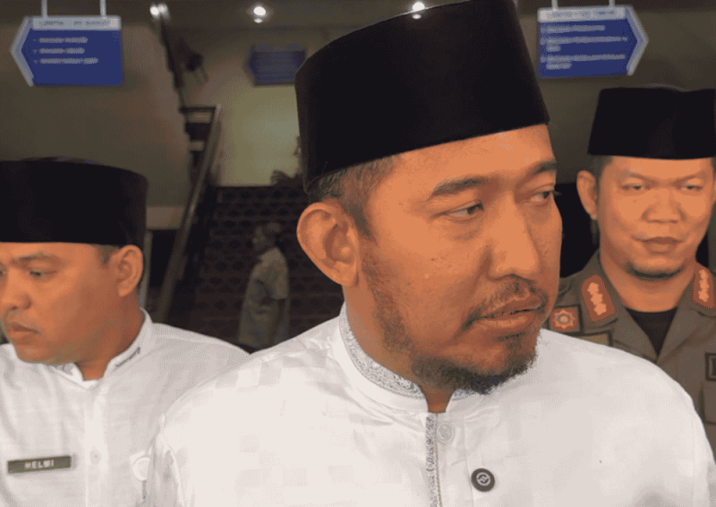 Bupati Fauzi saat diwawancarai usai apel HSN 2026 (Foto: NOLESA.COM)