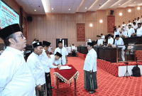 Suasana santri dalam acara Rapat Paripurna DPRD Sumenep pada HSN 2026 (for NOLESA.COM)